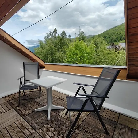 T2 Spacieux Et Lumineux Avec 2 Terrasses Sud Et Est, Proche Centre Village * Сен-Лари-Сулан