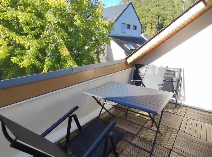 Apartamento T2 Spacieux Et Lumineux Avec 2 Terrasses Sud Et Est, Proche Centre Village