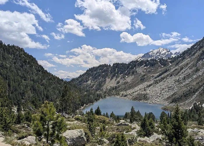 Daire T2 Spacieux Et Lumineux Avec 2 Terrasses Sud Et Est, Proche Centre Village